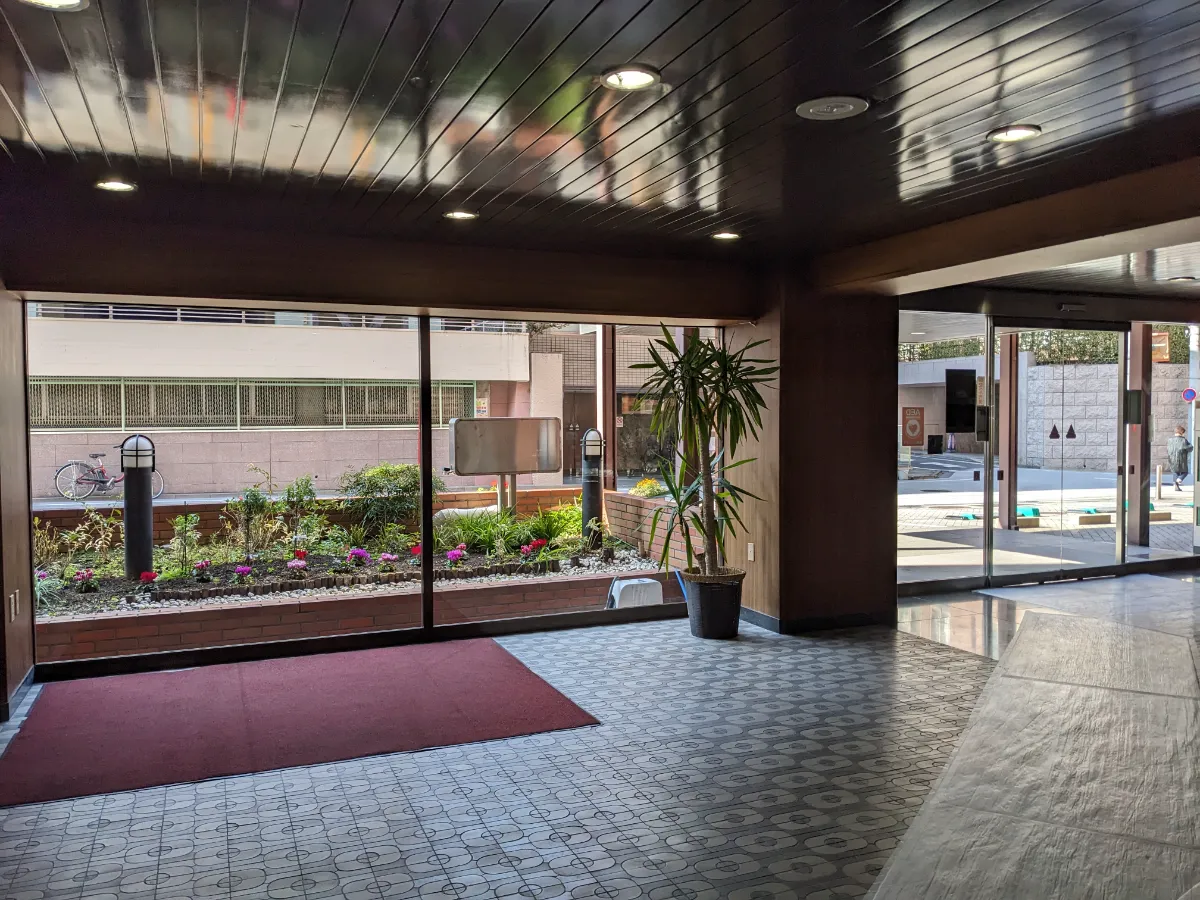 信濃町ハイムの外観2