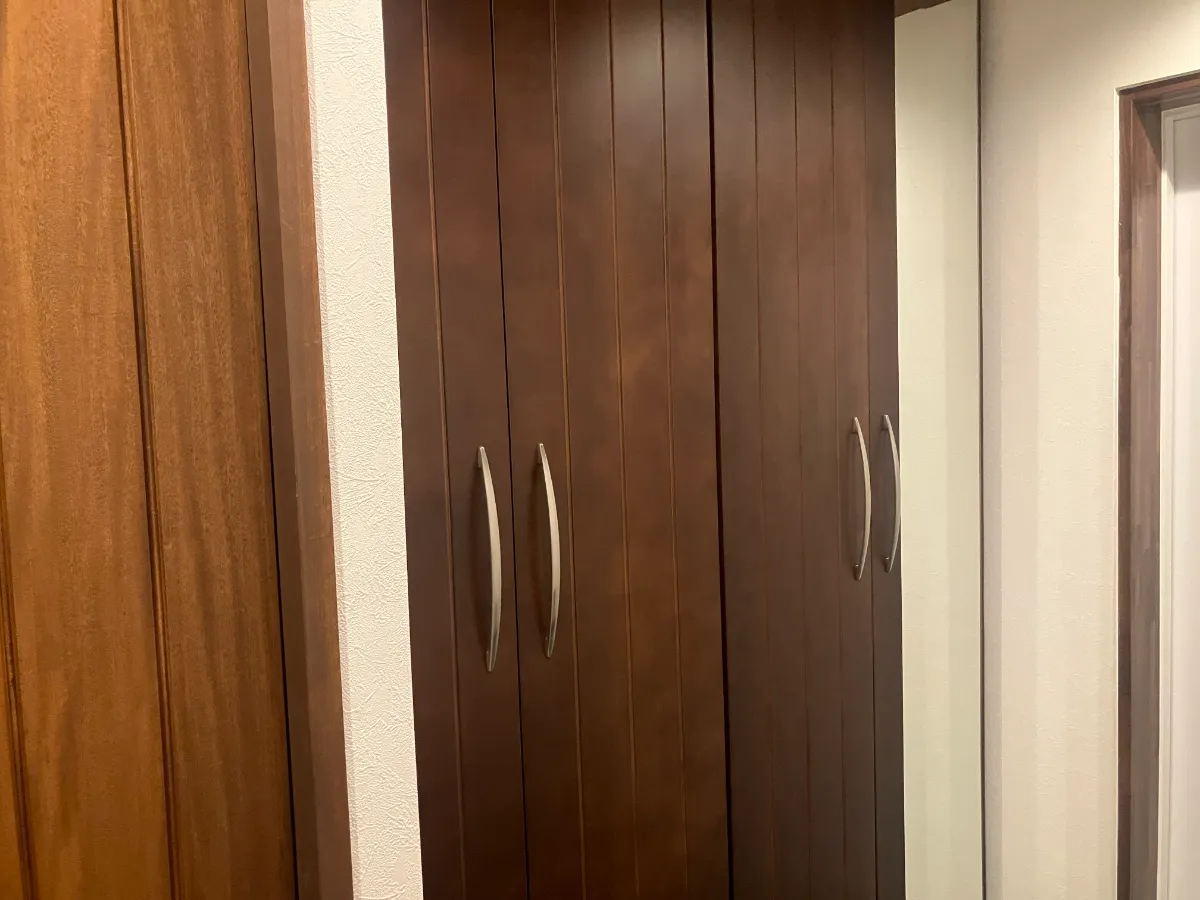 三田ホウレーンの玄関2