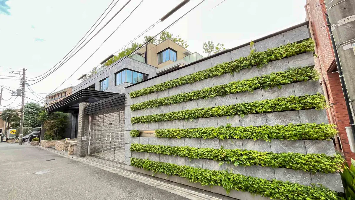 ジオ南青山の外観2