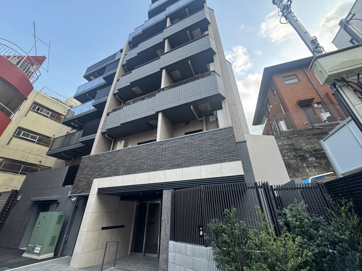 オープンレジデンシア四谷荒木町の外観1