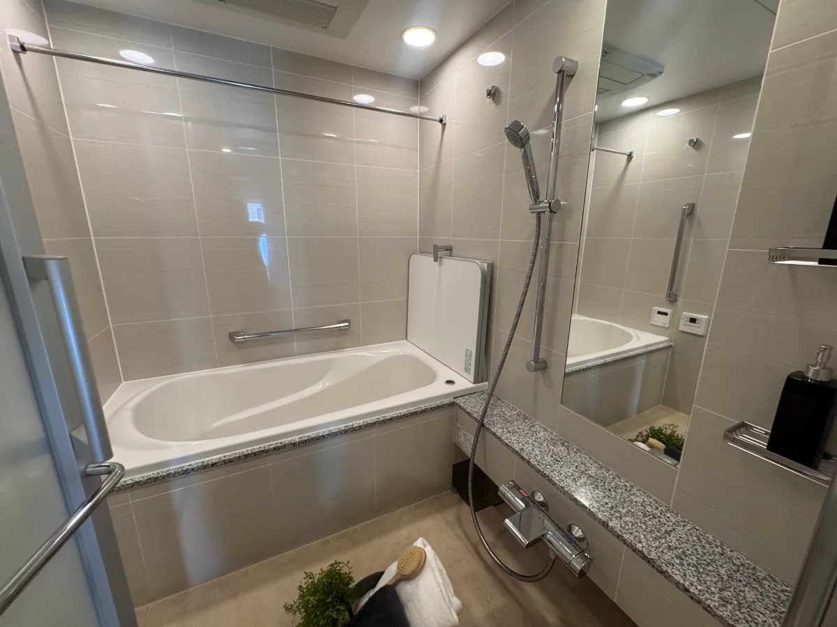 ザ・パークハウス上原の水回り2