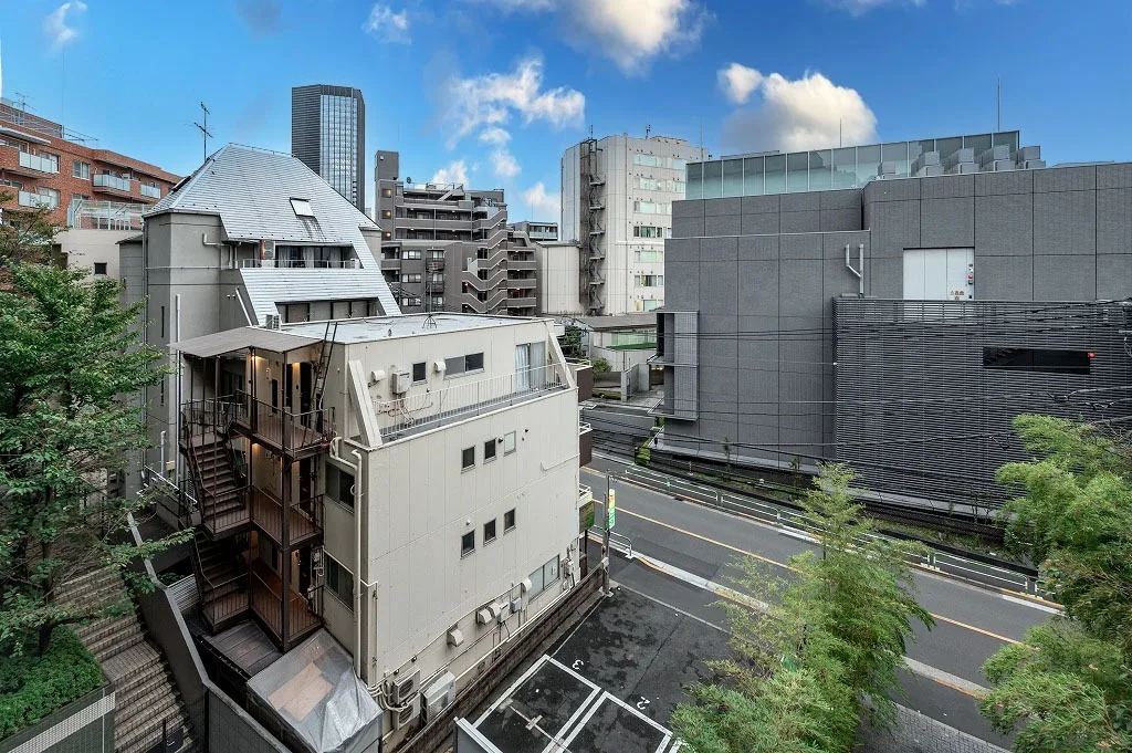 レジデンシア春日安藤坂のバルコニー2