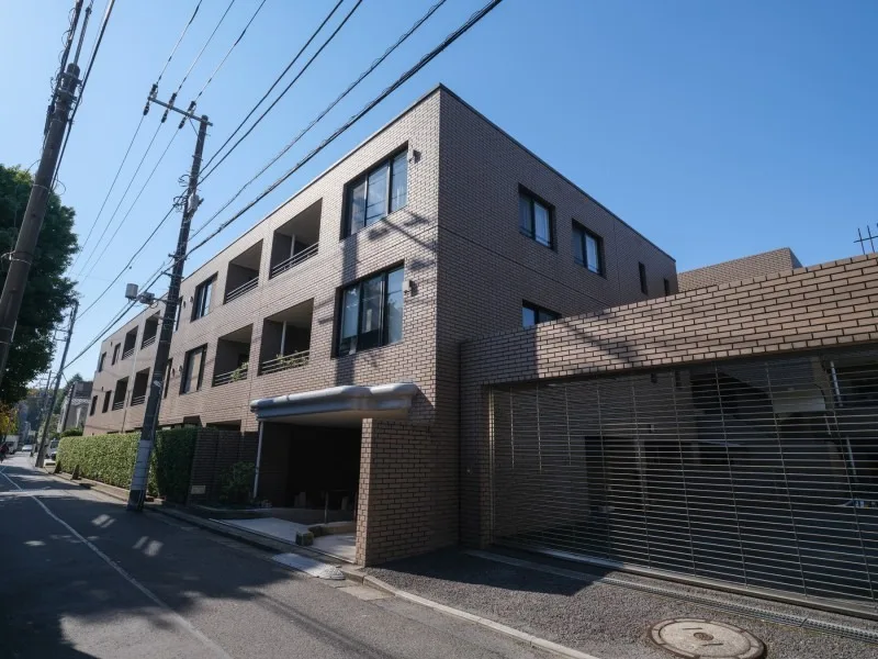 シティコート代々木の外観1